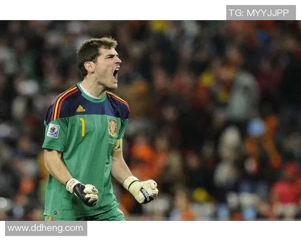 足球传奇圣卡西的经典头像展现了无与伦比的守门艺术与激情 足球传奇圣卡西的经典头像展现了无与伦比的守门艺术与激情