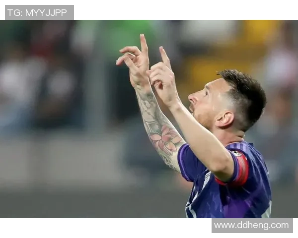 足球明星独特手势解析揭秘助力球迷更好理解比赛魅力与激情 足球明星独特手势解析揭秘助力球迷更好理解比赛魅力与激情