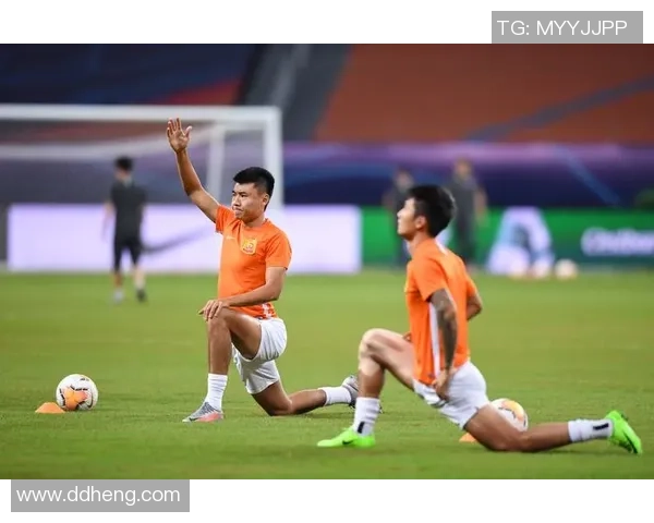 重庆与武汉足球队耐力对决赛后分析与总结 重庆与武汉足球队耐力对决赛后分析与总结