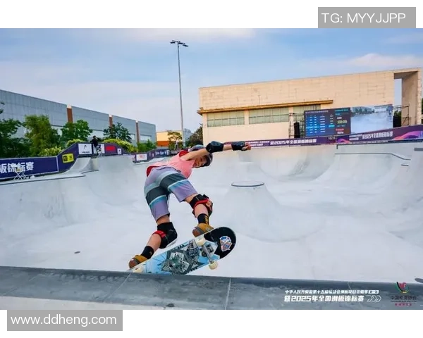 最新滑板比赛经验TOP10:杭州滑板队领跑 最新滑板比赛经验TOP10:杭州滑板队领跑